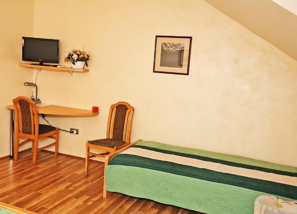 Apartmani Amaro 노비사드 객실 사진