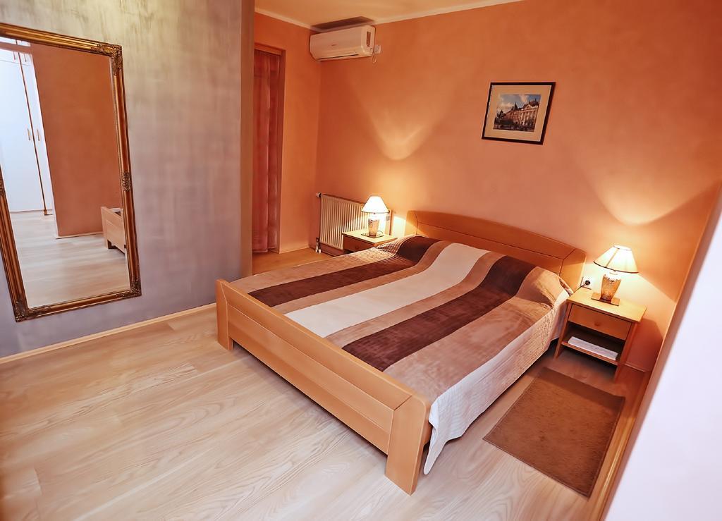 Apartmani Amaro 노비사드 객실 사진