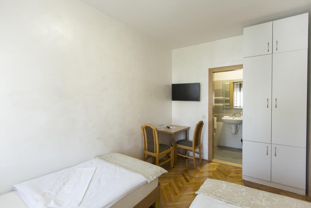 Apartmani Amaro 노비사드 외부 사진